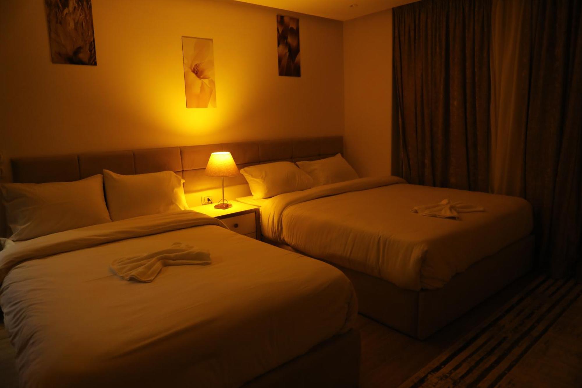 Pyramids Heart Hotel Kafret el-Gabal Exterior foto