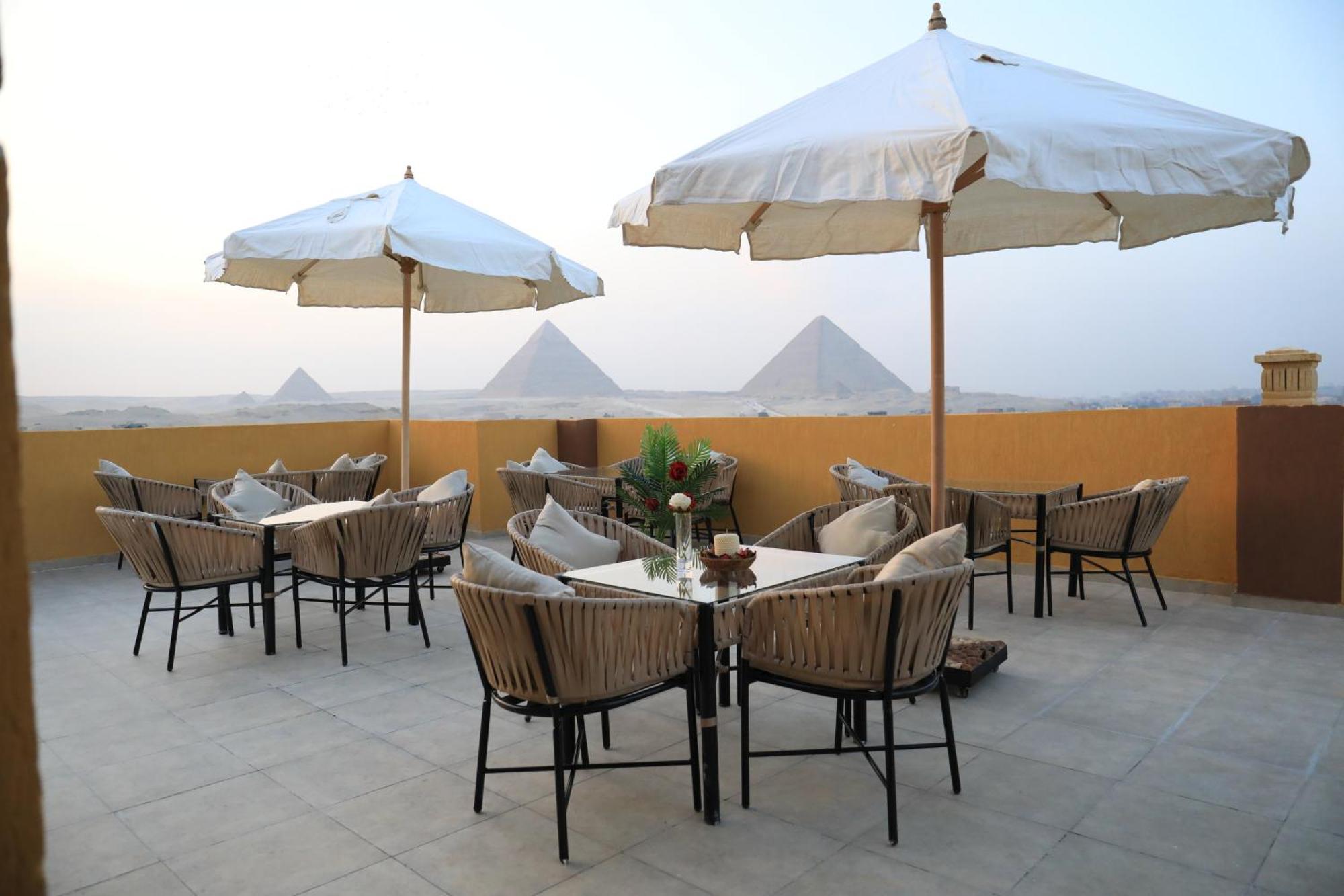 Pyramids Heart Hotel Kafret el-Gabal Exterior foto